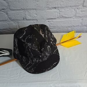 NWT Tru Spec Black and Gray Camouflage Cap